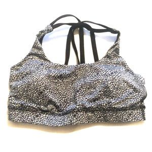 Lululemon sports bra
